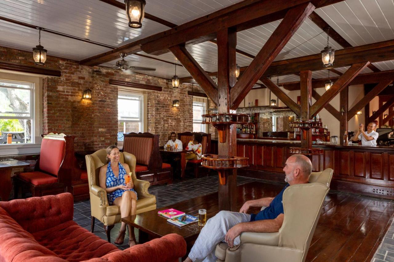 Copper And Lumber Store Hotel English Harbour Bagian luar foto