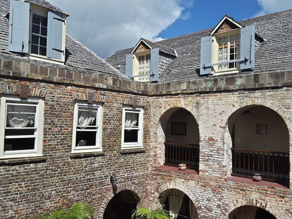Copper And Lumber Store Hotel English Harbour Bagian luar foto