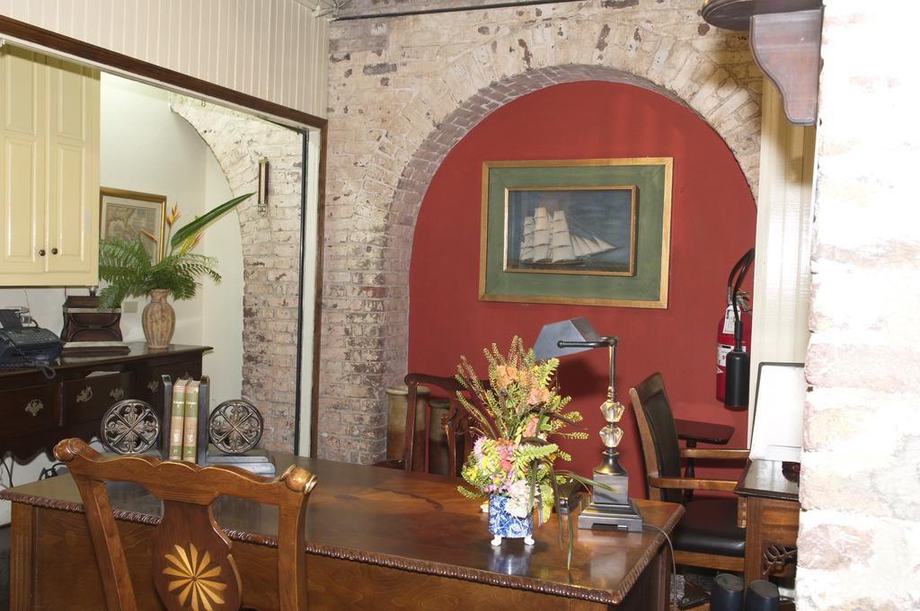 Copper And Lumber Store Hotel English Harbour Bagian luar foto
