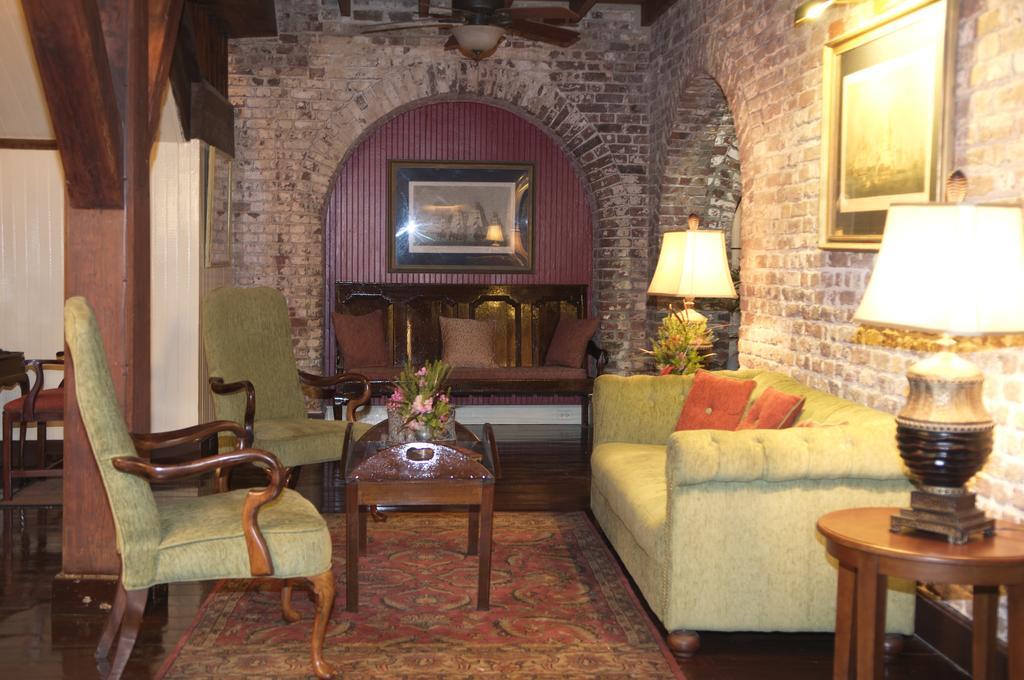 Copper And Lumber Store Hotel English Harbour Bagian luar foto