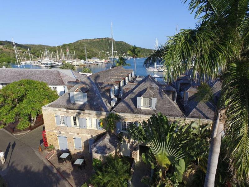 Copper And Lumber Store Hotel English Harbour Bagian luar foto