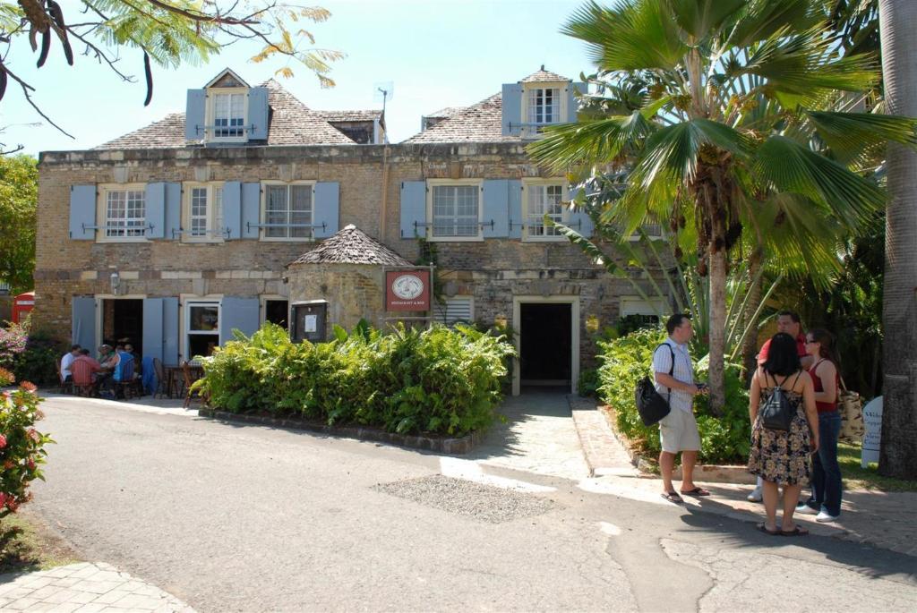 Copper And Lumber Store Hotel English Harbour Bagian luar foto
